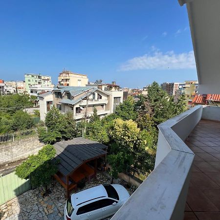 Villa Sokoli, Enjoy Sunset At This Spacious Apartment Tirana Exterior foto